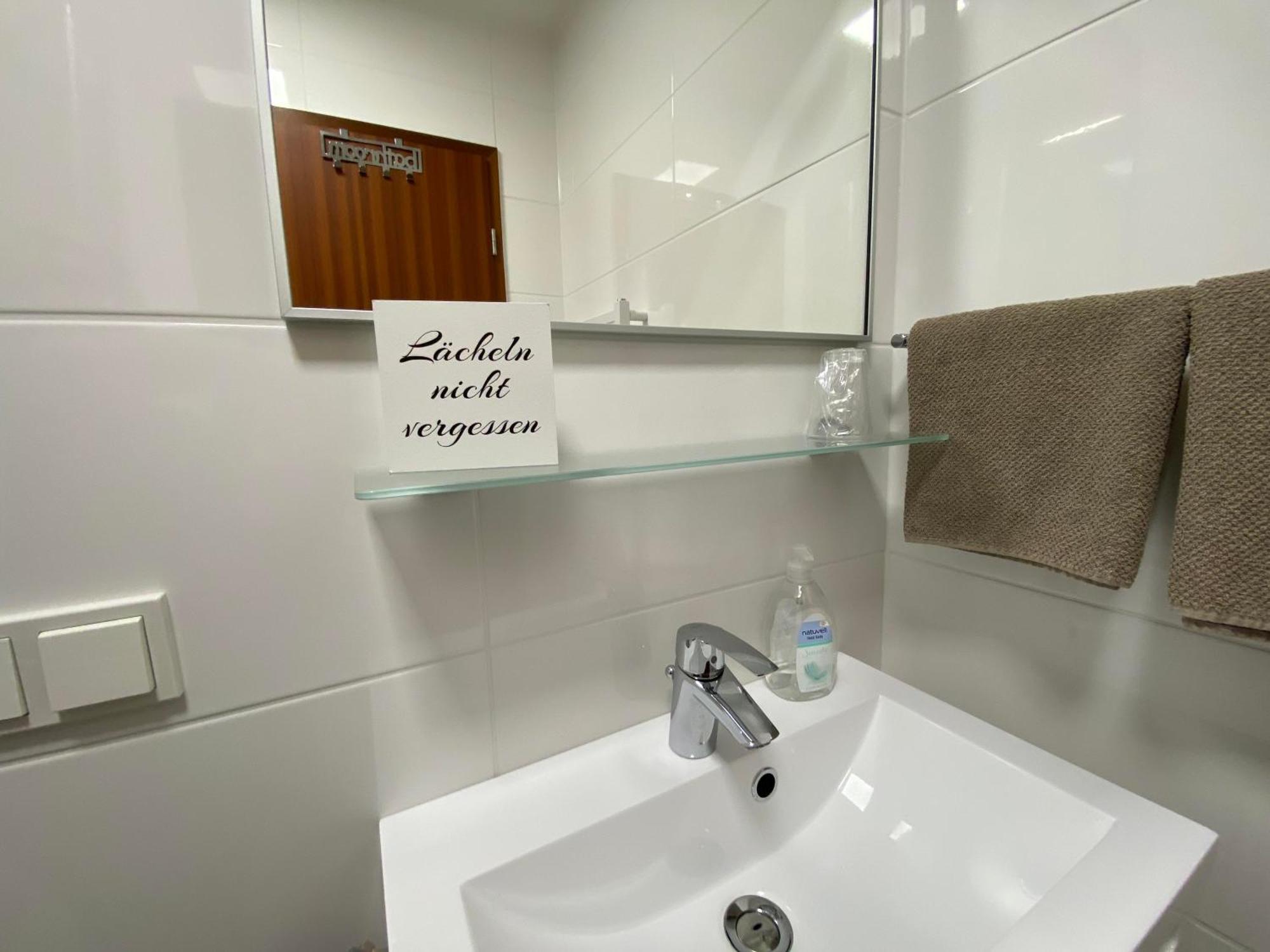 Gaestehaus Scholly Saarlouis Ngoại thất bức ảnh