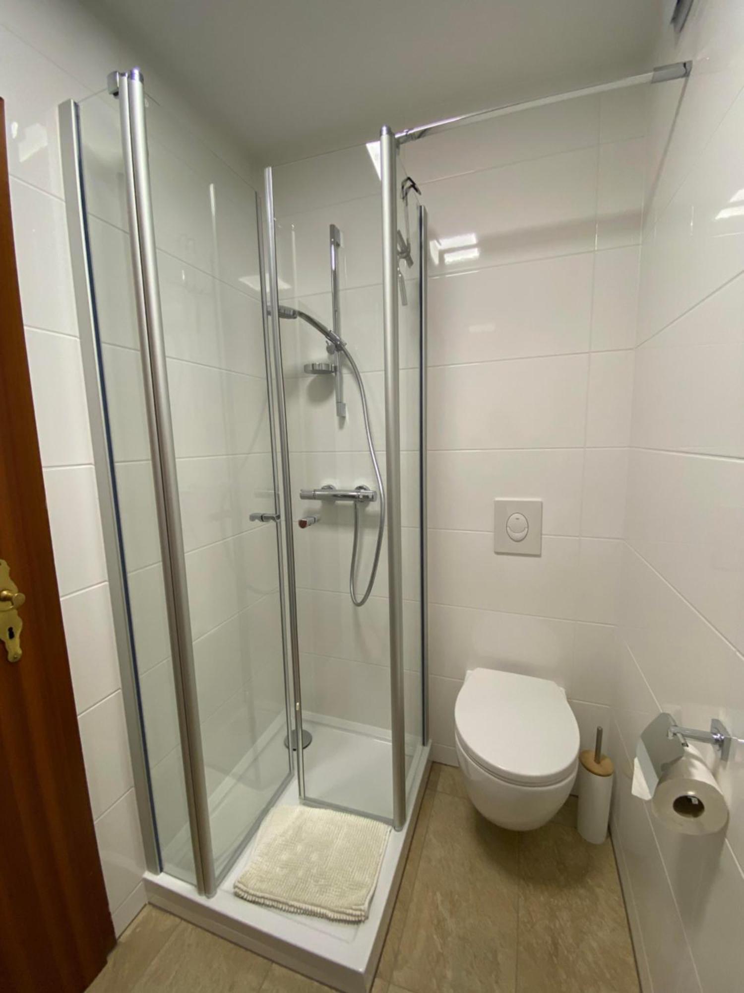 Gaestehaus Scholly Saarlouis Ngoại thất bức ảnh